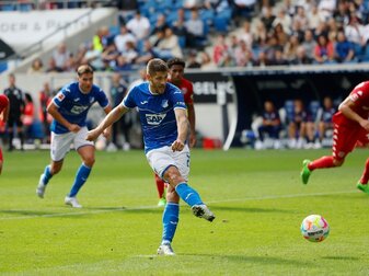 Kramaric verschießt - und trifft: TSG beendet Negativserie Kramaric verschießt - und trifft: TSG beendet Negativserie