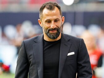 Salihamidzic: "Keine Angst" vor Lewa und Barca Salihamidzic: "Keine Angst" vor Lewa und Barca