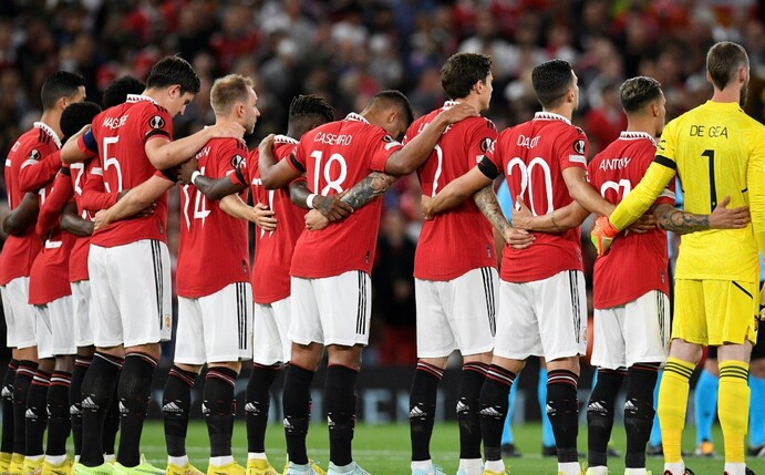 Ab Dienstag wieder Profi-Fußball in Großbritannien