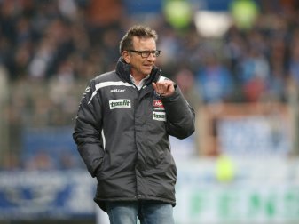 Meiers Arminia hält Düsseldorf auf Distanz (Quelle: FIRO/SID) Meiers Arminia hält Düsseldorf auf Distanz (Quelle: FIRO/SID)