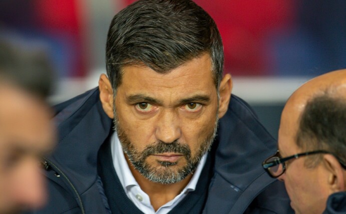 Nach 0:4-Pleite: Porto-Coach und Familie im Auto attackiert