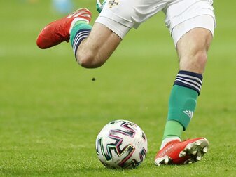 13-Jähriger jüngster britischer Profi-Debütant 13-Jähriger jüngster britischer Profi-Debütant