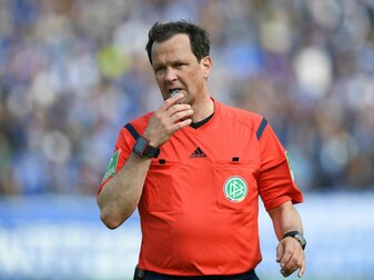 Peter Sippel, beim Deutschen Fußball-Bund Sportlicher Leiter Bundesliga. Peter Sippel, beim Deutschen Fußball-Bund Sportlicher Leiter Bundesliga.