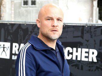 Schröder sieht Außenseiterchance im Derby Schröder sieht Außenseiterchance im Derby