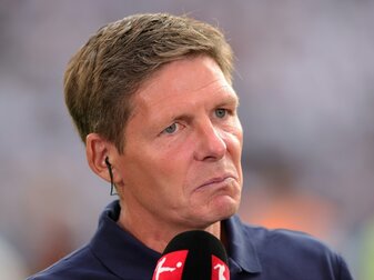 Glasner kritisiert Terminkalender: "Grenze überschritten" Glasner kritisiert Terminkalender: "Grenze überschritten"