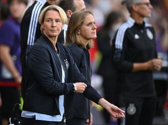 Voss-Tecklenburg nach EM-Hype: "Noch ganz viel zu tun" Voss-Tecklenburg nach EM-Hype: "Noch ganz viel zu tun"