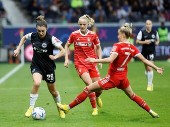 Rekordkulisse: 23.200 Fans sehen Bayern-Remis in Frankfurt Rekordkulisse: 23.200 Fans sehen Bayern-Remis in Frankfurt