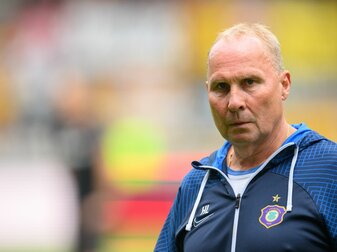 Helge Leonhardt tritt als Präsident von Erzgebirge Aue zurück. Helge Leonhardt tritt als Präsident von Erzgebirge Aue zurück.