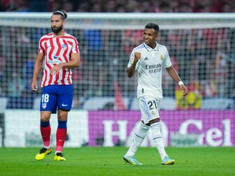 Reals Rodrygo (r) traf im Madrid-Derby zur Führung.