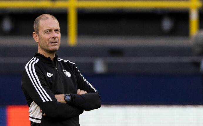 Der FC Kopenhagen trennt sich von Trainer Jess Thorup. Nach zwei nicht gewonnenen Spielen übernimmt nun Co-Trainer Jacob Neestrup.