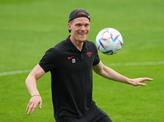 Leipzigs Marcel Halstenberg klagte zuletzt über Rückenprobleme. Leipzigs Marcel Halstenberg klagte zuletzt über Rückenprobleme.