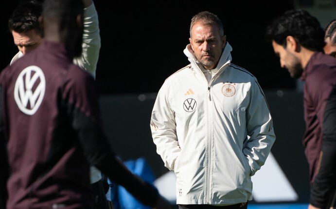 Bundestrainer Hansi Flick bei einer Trainingseinheit der DFB-Auswahl.