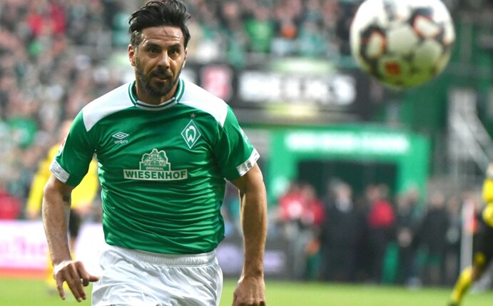 "Claudios Fiesta": Pizarro feiert Abschied in Bremen