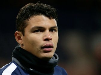 Thiago Silva sieht Bayern fast so stark wie Barcelona (Quelle: SID-IMAGES) Thiago Silva sieht Bayern fast so stark wie Barcelona (Quelle: SID-IMAGES)