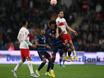 Nations League: Kuntz und Türkei entgehen Blamage Nations League: Kuntz und Türkei entgehen Blamage