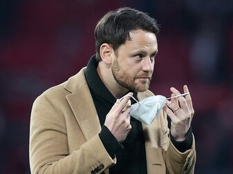 Leipzig-Direktor wehrt sich gegen Transferweg-Kritik Leipzig-Direktor wehrt sich gegen Transferweg-Kritik