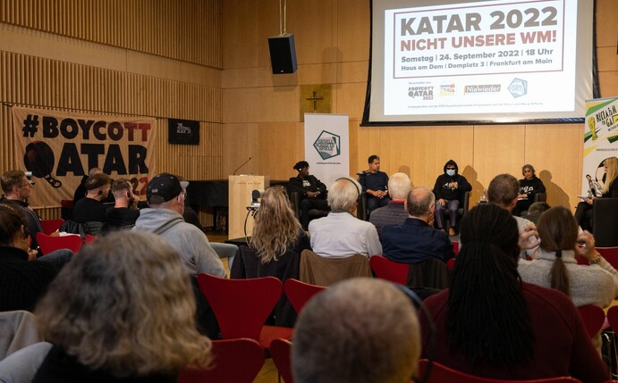 Die Veranstaltung «Katar 2022 - Nicht unsere WM!» fand in Frankfurt/Main statt.
