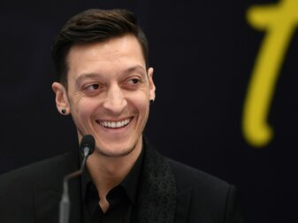 Nach Eda nun Ela: Özil zum zweiten Mal Vater Nach Eda nun Ela: Özil zum zweiten Mal Vater