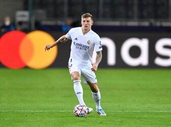 Für Toni Kroos ist Brasilien Top-Favorit bei der Fußball-WM in Katar. Für Toni Kroos ist Brasilien Top-Favorit bei der Fußball-WM in Katar.