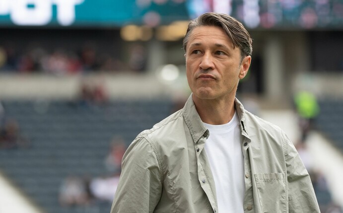 Wolfsburgs Trainer Niko Kovac bleibt gelassen.