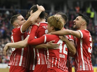 Unterstützung für Ukraine: SC Freiburg spendet 40.000 Euro Unterstützung für Ukraine: SC Freiburg spendet 40.000 Euro