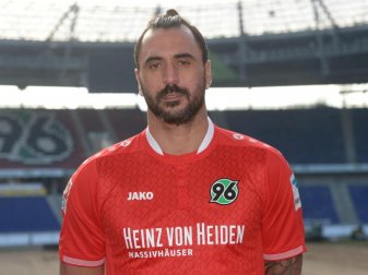 Hugo Almeida steht nicht in Kader von Hannover 96. Foto: Peter Steffen Hugo Almeida steht nicht in Kader von Hannover 96. Foto: Peter Steffen