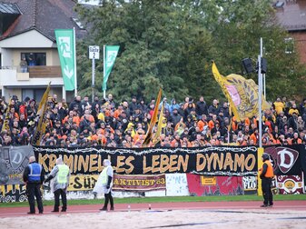 Nach der Partie zwischen der SpVgg Bayreuth und Dynamo Dresden soll es zu Ausschreitungen gekommen sein. Nach der Partie zwischen der SpVgg Bayreuth und Dynamo Dresden soll es zu Ausschreitungen gekommen sein.