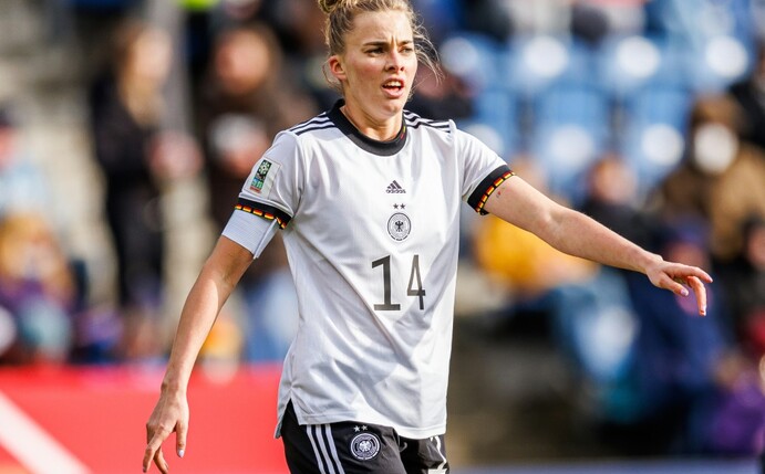 DFB-Frauen gegen Frankreich auch ohne Freigang