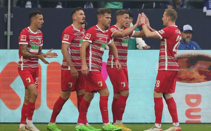 Großer Kampf, kein Ertrag: Zweite Heimpleite für Schalke