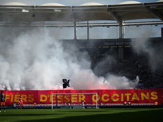 15 Festnahmen nach Spielunterbrechung in Toulouse 15 Festnahmen nach Spielunterbrechung in Toulouse