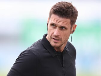 BVB-Sportchef Sebastian Kehl ist unzufrieden. BVB-Sportchef Sebastian Kehl ist unzufrieden.