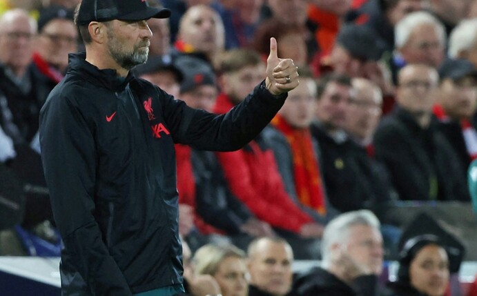 Klopp siegt mit den Reds - Barca und Lewandowski verlieren