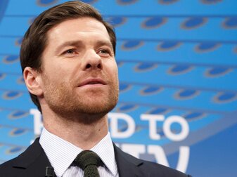 Xabi Alonso trainierte für drei Jahre die 2. Mannschaft von Real Sociedad San Sebastian. Xabi Alonso trainierte für drei Jahre die 2. Mannschaft von Real Sociedad San Sebastian.