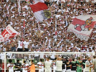 VfB trauert um Aufstiegstrainer Sundermann VfB trauert um Aufstiegstrainer Sundermann