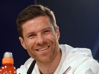 Xabi Alonso vom FC Bayern München bei der Abschlusspressekonferenz vor dem Viertelfinal-Rückspiel der Champions League gegen Real Madrid.
