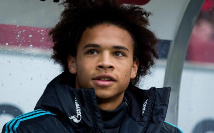 Leroy Sané will beim FC Schalke 04 bleiben. Foto: Maja Hitij