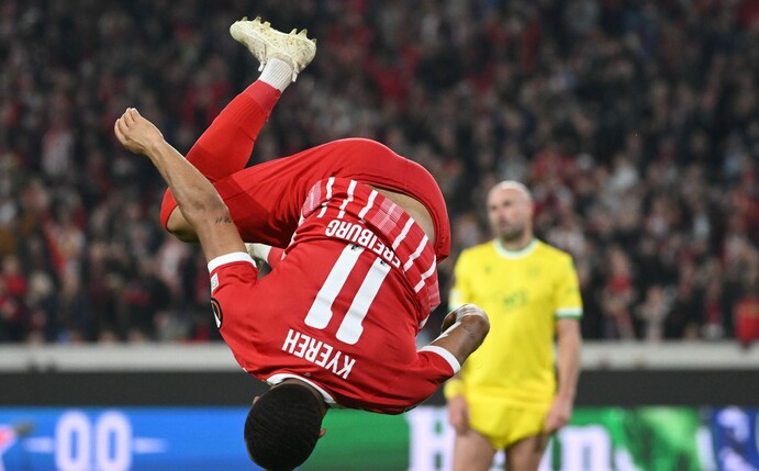 Freiburgs Daniel-Kofi Kyereh jubelt nach dem Tor zum 1:0.