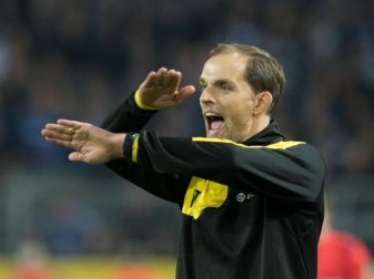Dortmund Trainer Thomas Tuchel gibt sich vor dem Derby angriffslustig. Foto: Bernd Thissen Dortmund Trainer Thomas Tuchel gibt sich vor dem Derby angriffslustig. Foto: Bernd Thissen