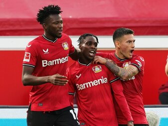 Auftakt nach Maß für Alonso: Bayer überrennt Schalke Auftakt nach Maß für Alonso: Bayer überrennt Schalke