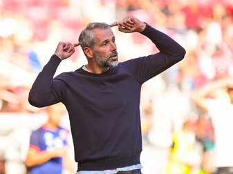 Leipzigs Trainer Marco Rose ist genervt. Leipzigs Trainer Marco Rose ist genervt.