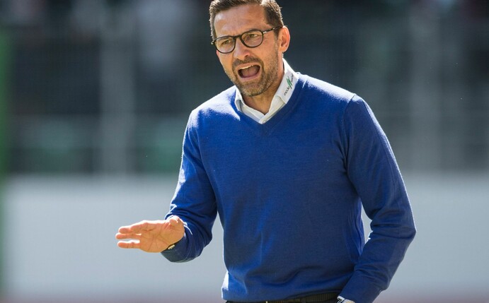 Muss nach gerade einmal drei Monaten bei Lokomotive Moskau wieder gehen: Trainer Josef Zinnbauer.