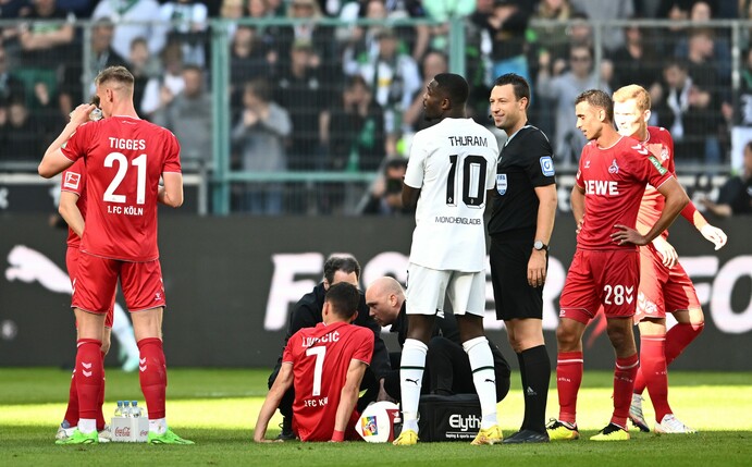 Kölns Ljubicic verletzte sich im Derby gegen Borussia Mönchengladbach. Foto: Alexander Scheuber/Getty Images