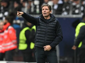 Kann in London auf seine Bestbesetzung bauen: Eintracht-Coach Oliver Glasner. Kann in London auf seine Bestbesetzung bauen: Eintracht-Coach Oliver Glasner.