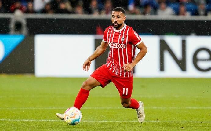 Beim Spiel gegen den FC Nantes ist der Einsatz von Freiburgs Daniel-Kofi Kyereh noch ungewiss.