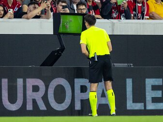 Der Videoassistent soll nun auch in der schottischen Liga eingeführt werden.