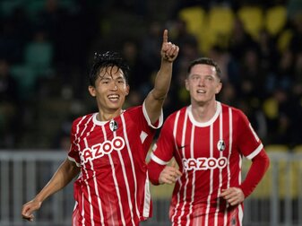 Freiburg in Europa League weiter - Köln vor Conference-League-Aus Freiburg in Europa League weiter - Köln vor Conference-League-Aus