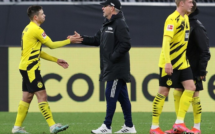 Fischer über BVB: "Ich nehme die Mannschaft solidarisch wahr"