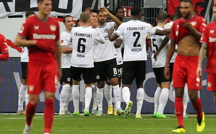 Auch Alonso hilft noch nicht: Bayer mit Klatsche in Frankfurt