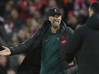 Klopp sieht Rot und siegt: "Manchmal verliere ich die Kontrolle" Klopp sieht Rot und siegt: "Manchmal verliere ich die Kontrolle"