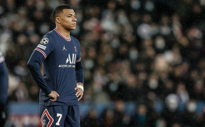 Spielt seit dem 01. Juli 2018 für Paris Saint-Germain: Kylian Mbappe.